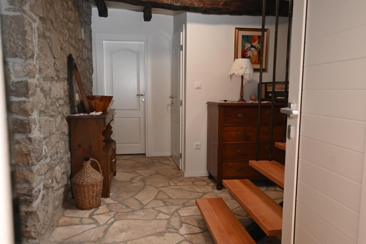 Villa Mavrici, Neighbors Free Бузет Экстерьер фото